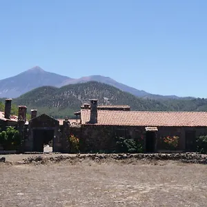 https://rural-caserio-los-partidos.in-canary-islands.com